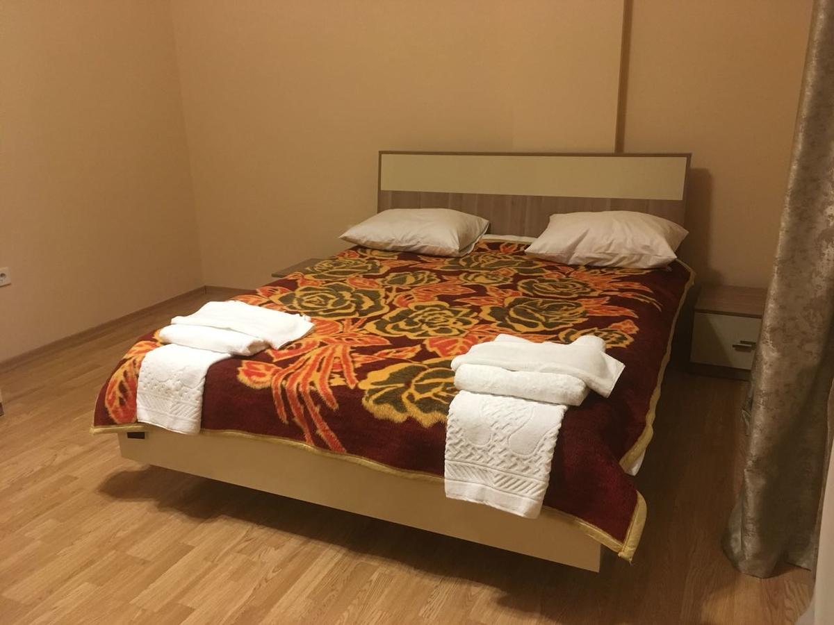 Elvintrade House Apartment กาบาลา ภายนอก รูปภาพ