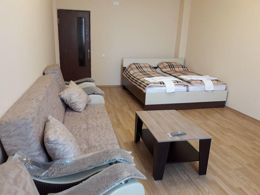 Elvintrade House Apartment กาบาลา ภายนอก รูปภาพ